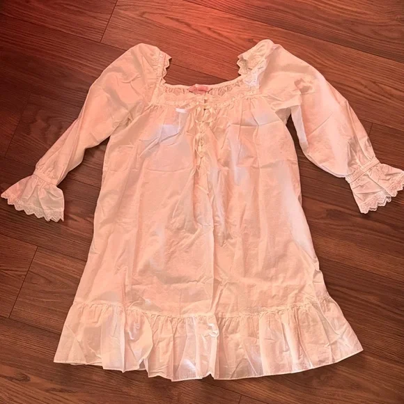 Victoria's Secret vintage white nightgown style dress - Picture 2 of 3